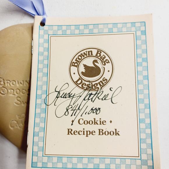 Brown Bag Cookie Mold Rare Signed VTG 2005 841/1000 Swan Song Heart Original Pkg - Picture 5 of 11